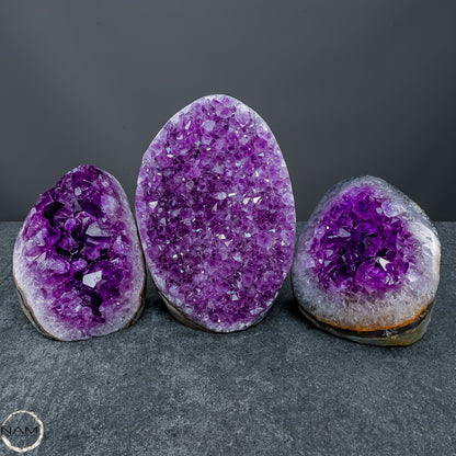Amethyst-Drusen-Set – Drei einzigartige Kristallwelten – 1641,91g