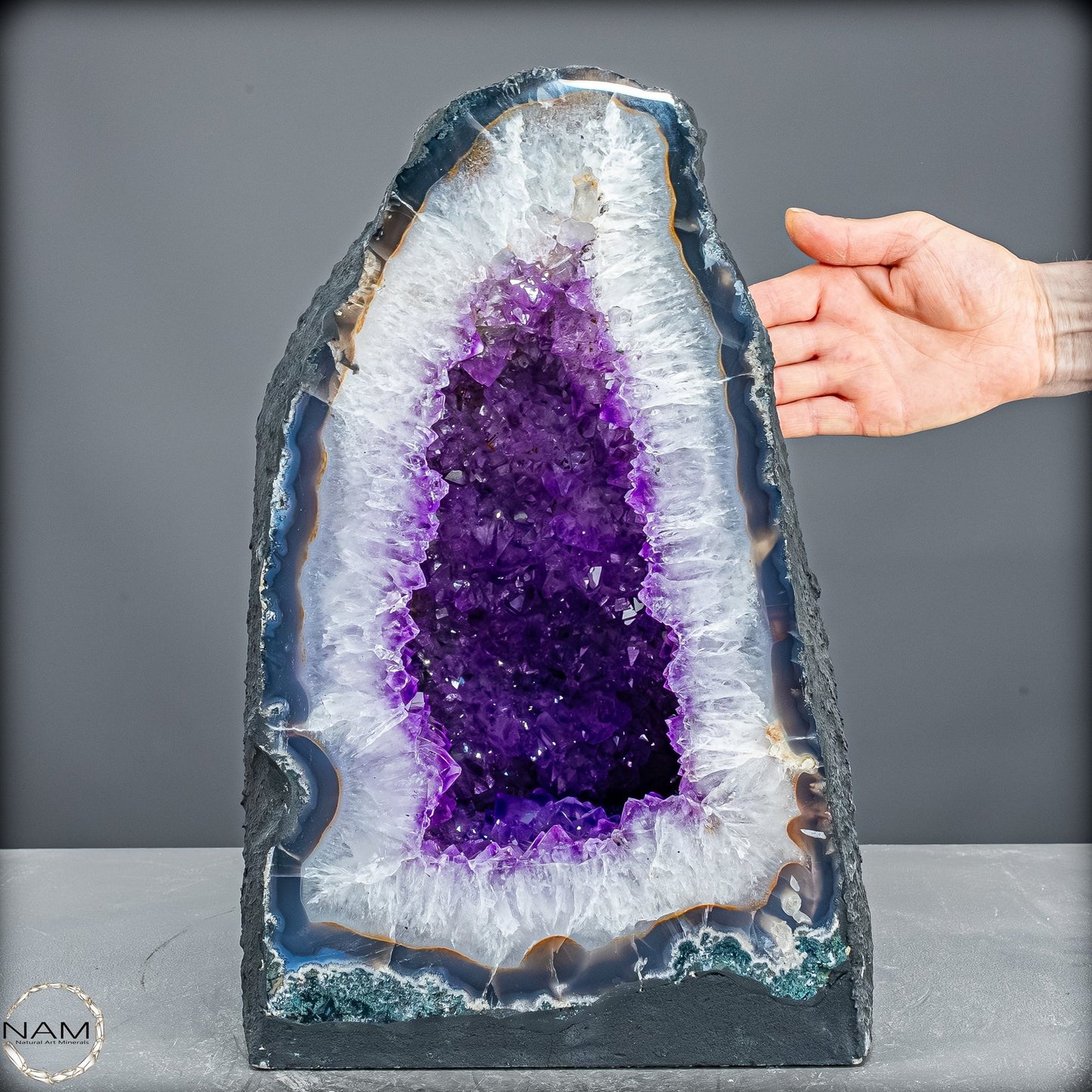 Amethyst-Druse Kathedrale – Naturwunder aus Uruguay – 23386,11g