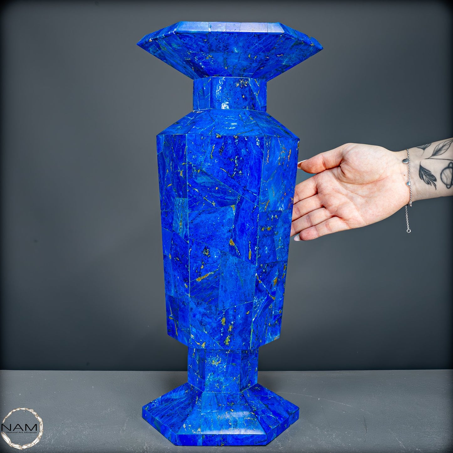 Seltener Natürliche Lapislazuli Kristall-Vase - 4688,71g