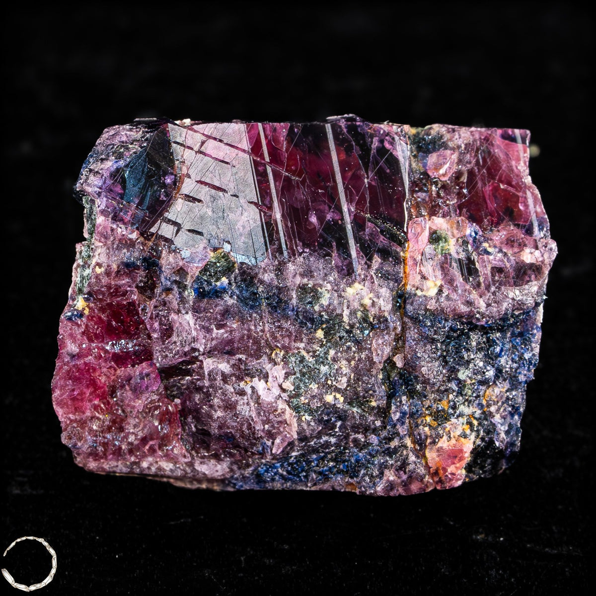 Seltener Padparadscha Farbener Saphirkristall auf Matrix aus Tansania -  21,07g
