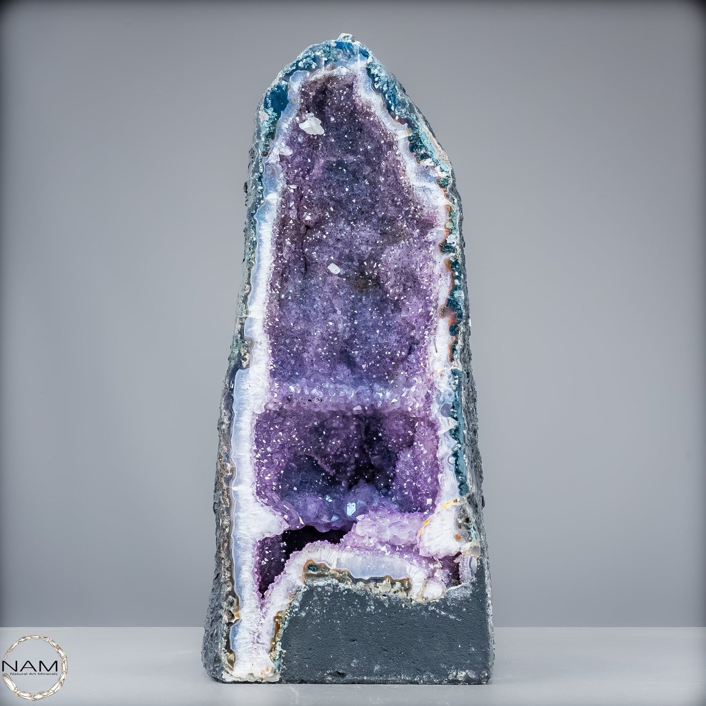 Natürliche Intensive Amethyst-Achat-Kristall Kathedrale/Druse - 18123,44g