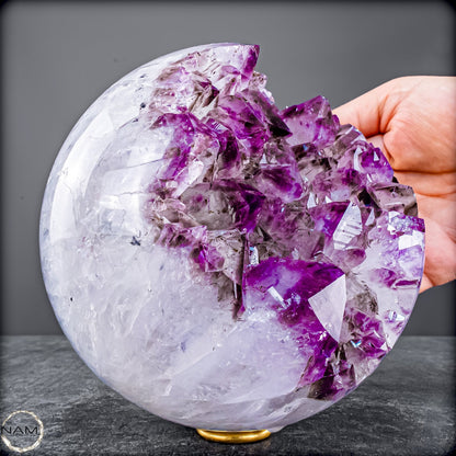 Natürliche Amethyst Kugel aus Uruguay von höchster Qualität  – 3048,27g