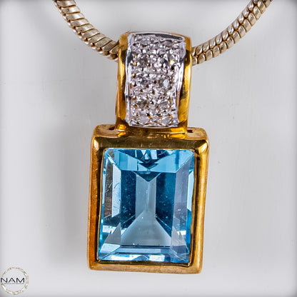 Aquamarin-Anhänger in 333er Gold 1,59g - 7,95ct