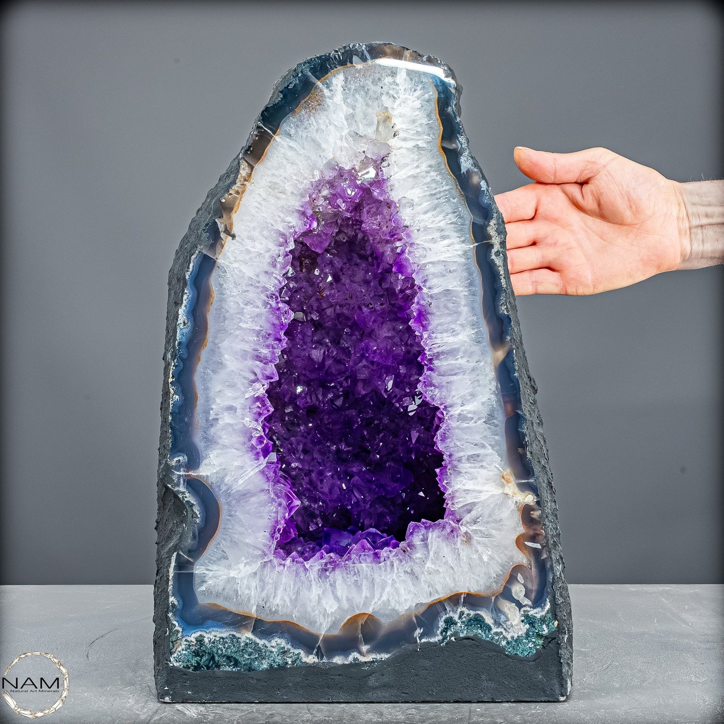 Amethyst-Druse Kathedrale – Naturwunder aus Uruguay – 23386,11g