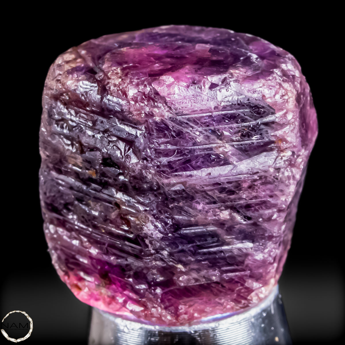 Seltener Padparadscha Farbener Saphirekristall aus Tansania - 8,21g -41,05ct