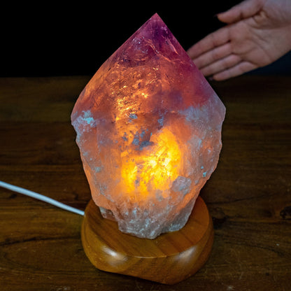 Seltene Amethyst Lampe aus Bolivien - 2125,89g