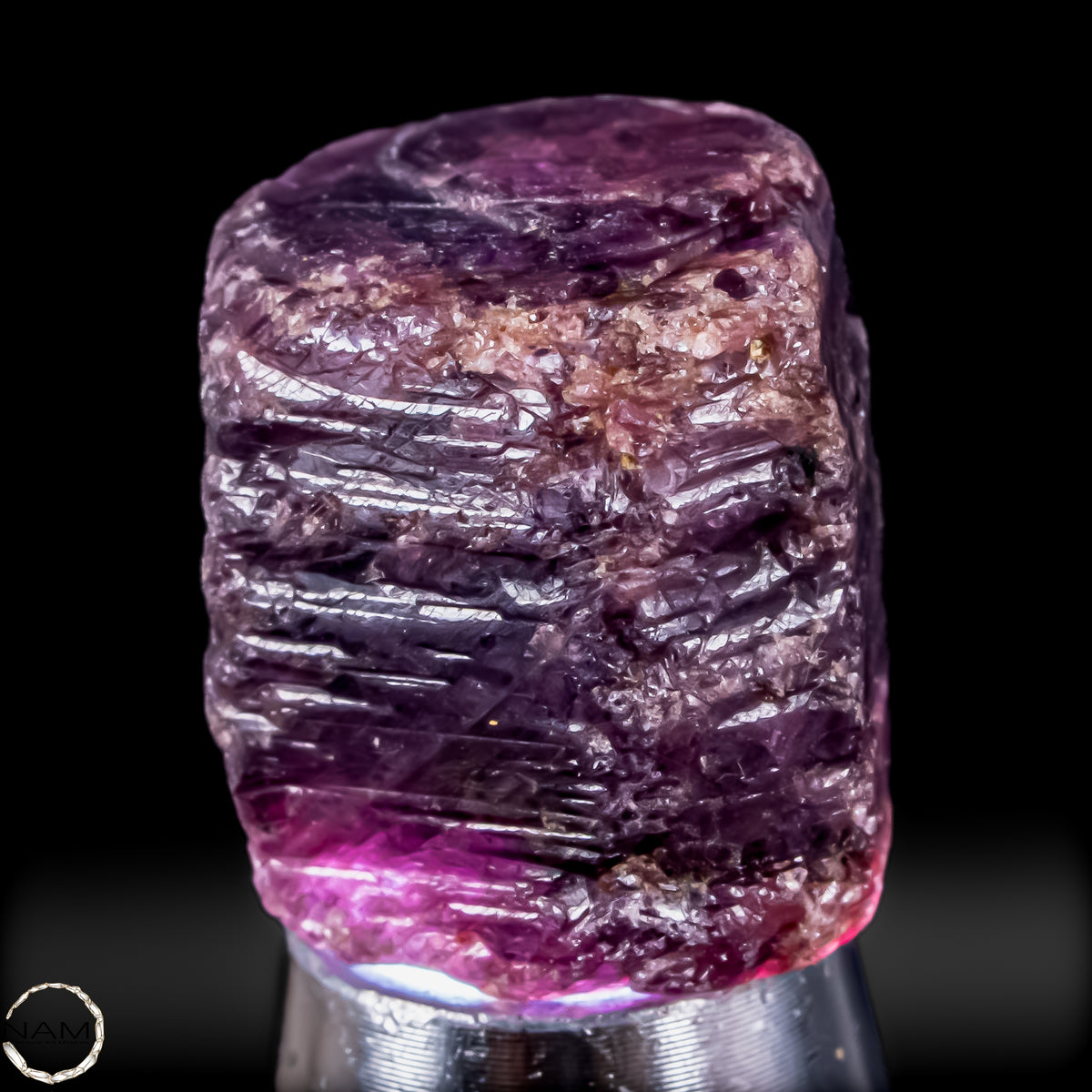 Seltener Padparadscha Farbener Saphirekristall aus Tansania - 8,21g -41,05ct