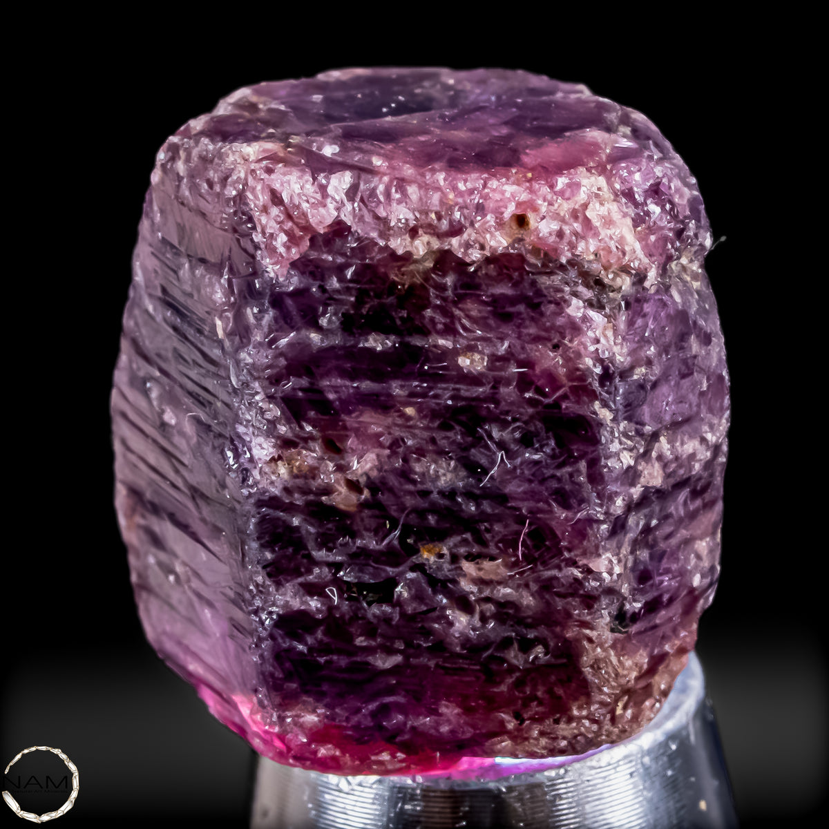 Seltener Padparadscha Farbener Saphirekristall aus Tansania - 8,21g -41,05ct