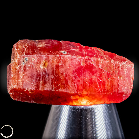 Natürlicher Rubinkristall aus Myanmar, Unbehandelt -2,88g -14,4ct