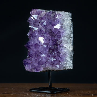 Großer Natürlicher Amethyst auf Ständer - 2746,91g