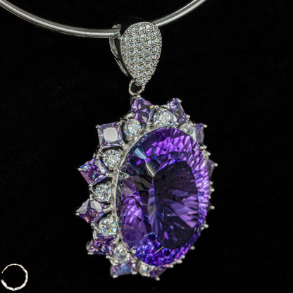 Strahlende Eleganz – Amethyst-Anhänger aus 925er Sterling Silber, Brasilien - 69,65ct