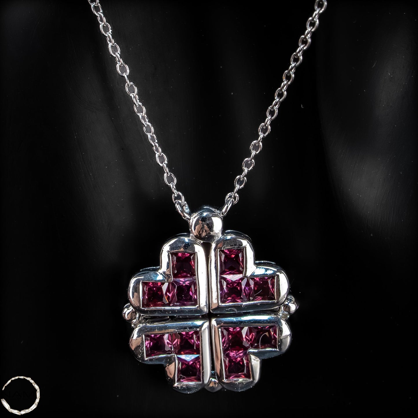Ausdrucksstarke Rubin-Kette – zeitlose Eleganz mit Charakter -6,03g  - 30,15ct