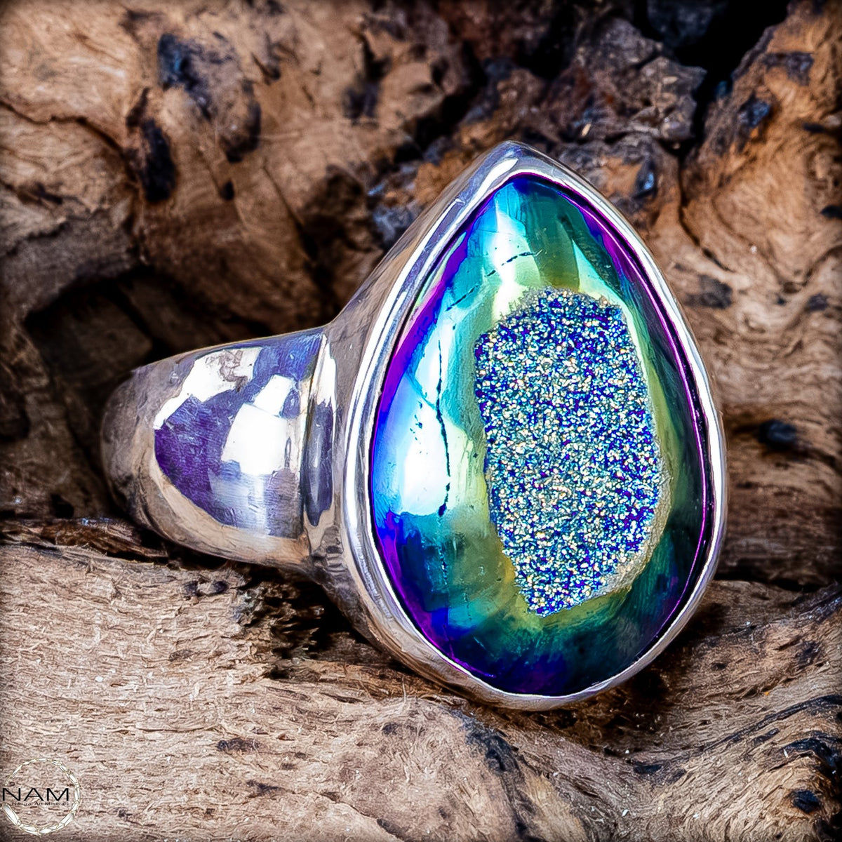 Aura-Amethyst Ring aus 925er Silber – 6,36g 31,8ct