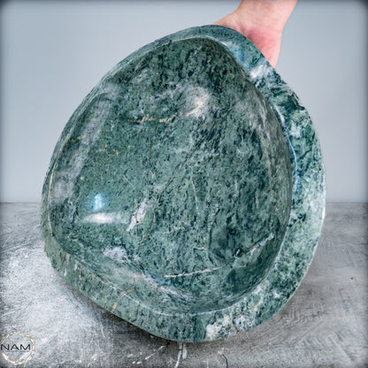 Monumentale Jade-Nephrit-Schale – 25 kg -25901,99g