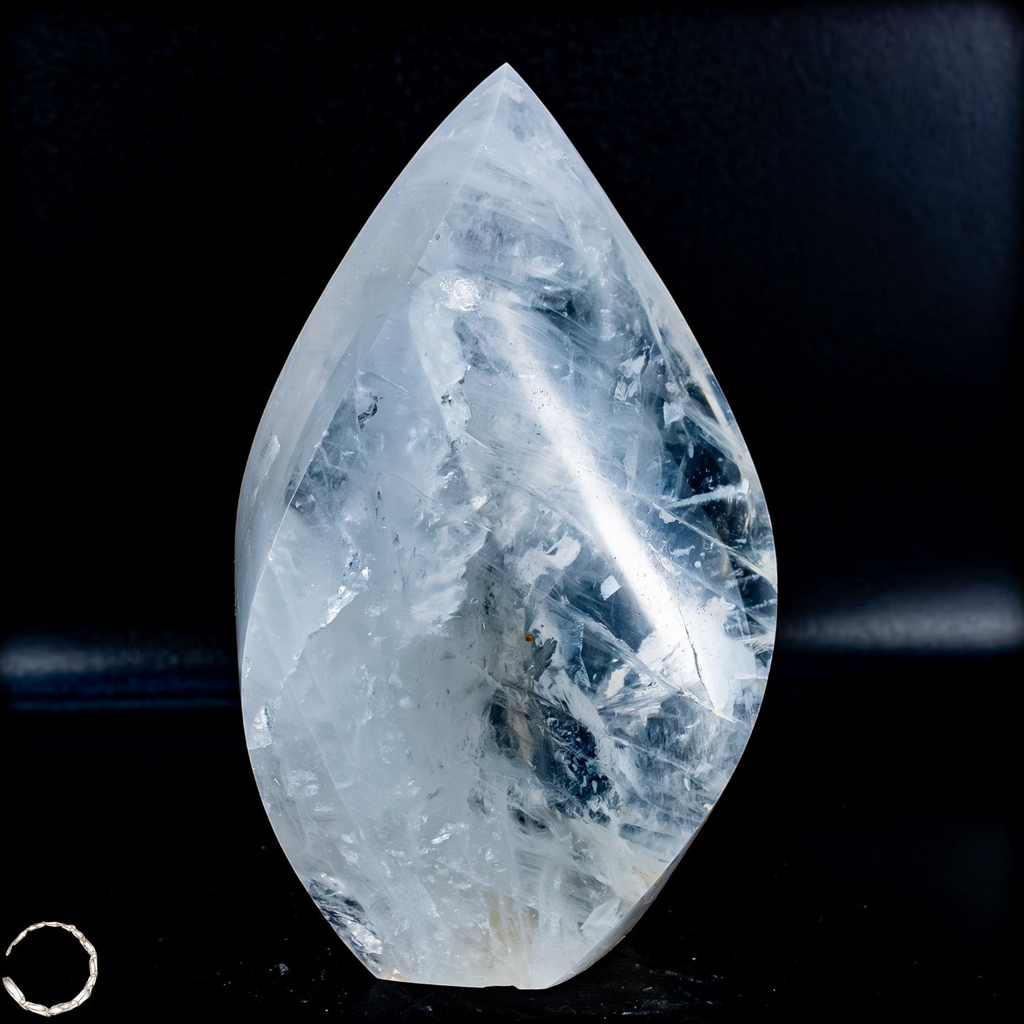 Natürlicher Quarz-Kristall Flamme, Brasilien - 654,35g