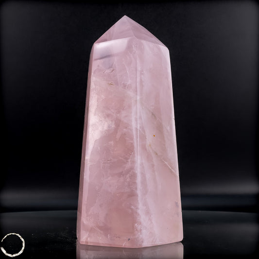 Natürlicher Rosenquarz-Kristall Obelisk aus Brasilien - 1291,17g