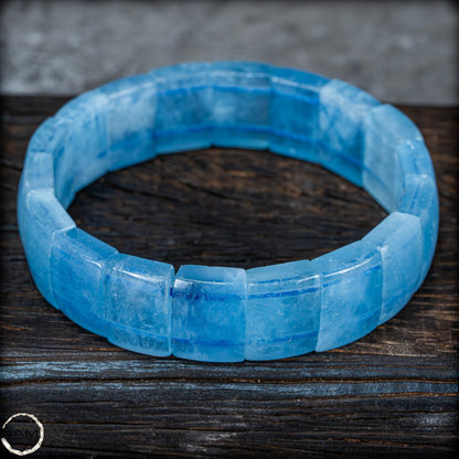 Eleganz in Blau – Aquamarin-Armband Afghanistan -40,19g 200,95ct