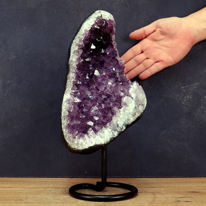 Großer Amethyst auf Ständer - 5072,57g - 340×160×140mm