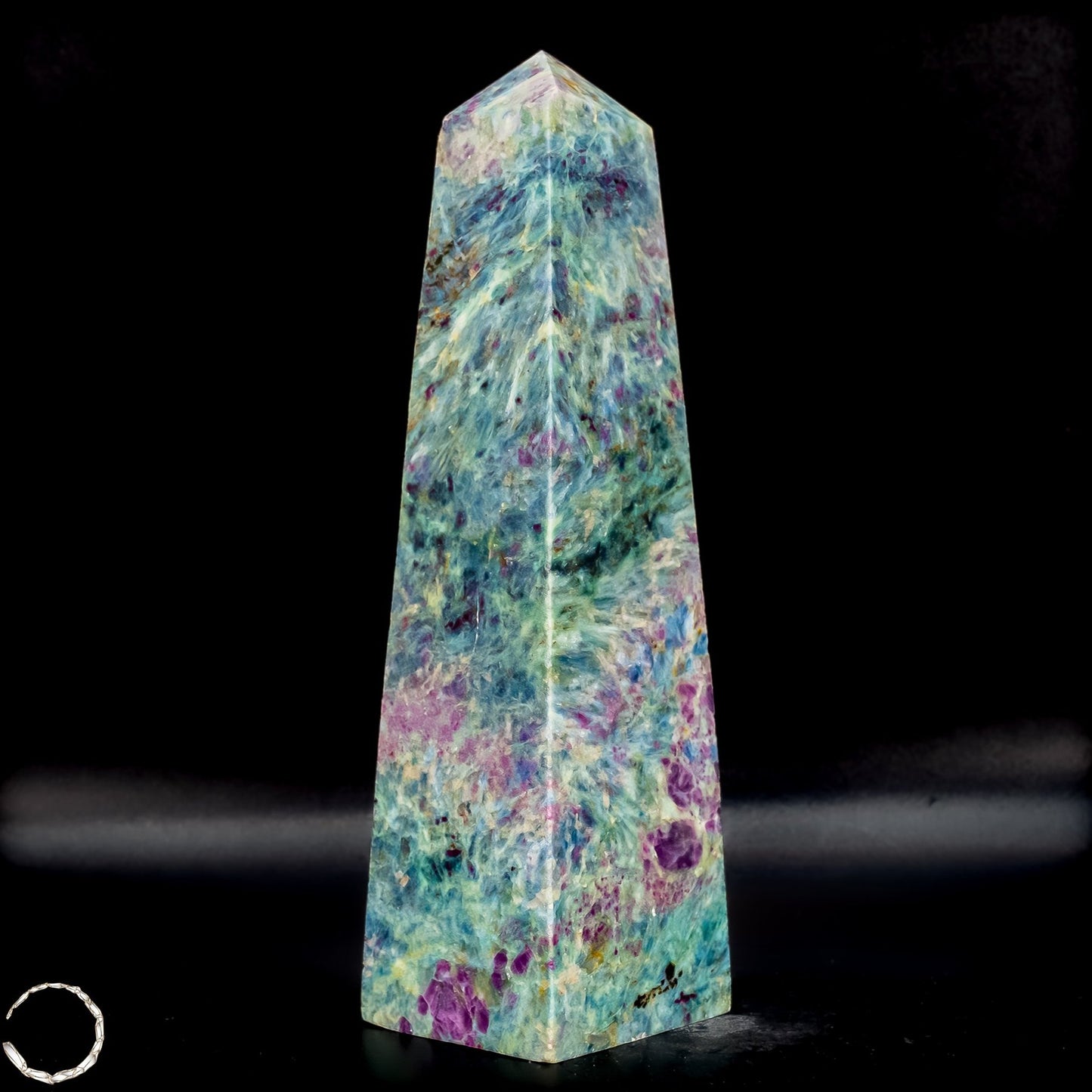 Exklusiver Rubin-Smaragd Obelisk aus Kolumbien - 593,76