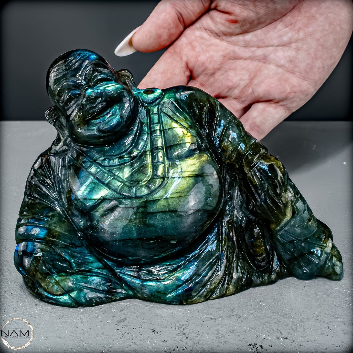 Natürliche Labradorit Kristall Buddha Skulptur -979,66g