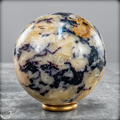 Seltene Natürliche Lila Fluorit-Calcit-Kugel - 548,69 g