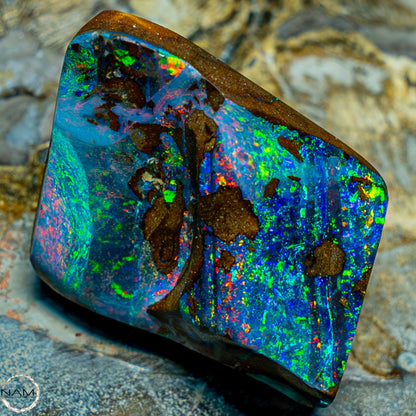 Natürlicher Boulder Opal aus Australien Edelsteinqualität Poliert - 11,202g