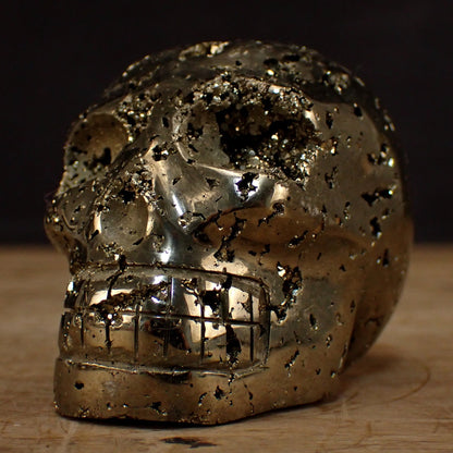 Pyrit Schädel/Totenkopf Skulptur - 414,47g - 71x53x52 mm