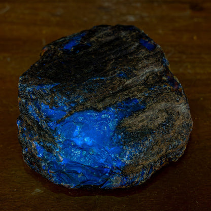 Naturlicher Blau-Roter Bernstein aus Indonesien - 333,29g