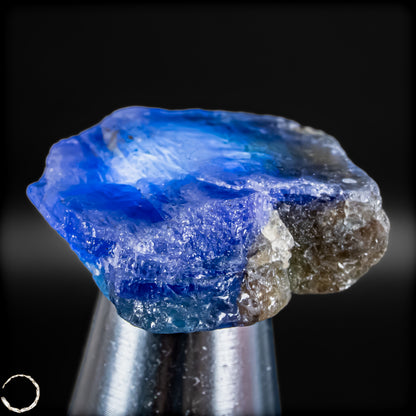 Natürlicher, Schöner Tansanit-Kristall, Tansania -8,95g 44,75ct