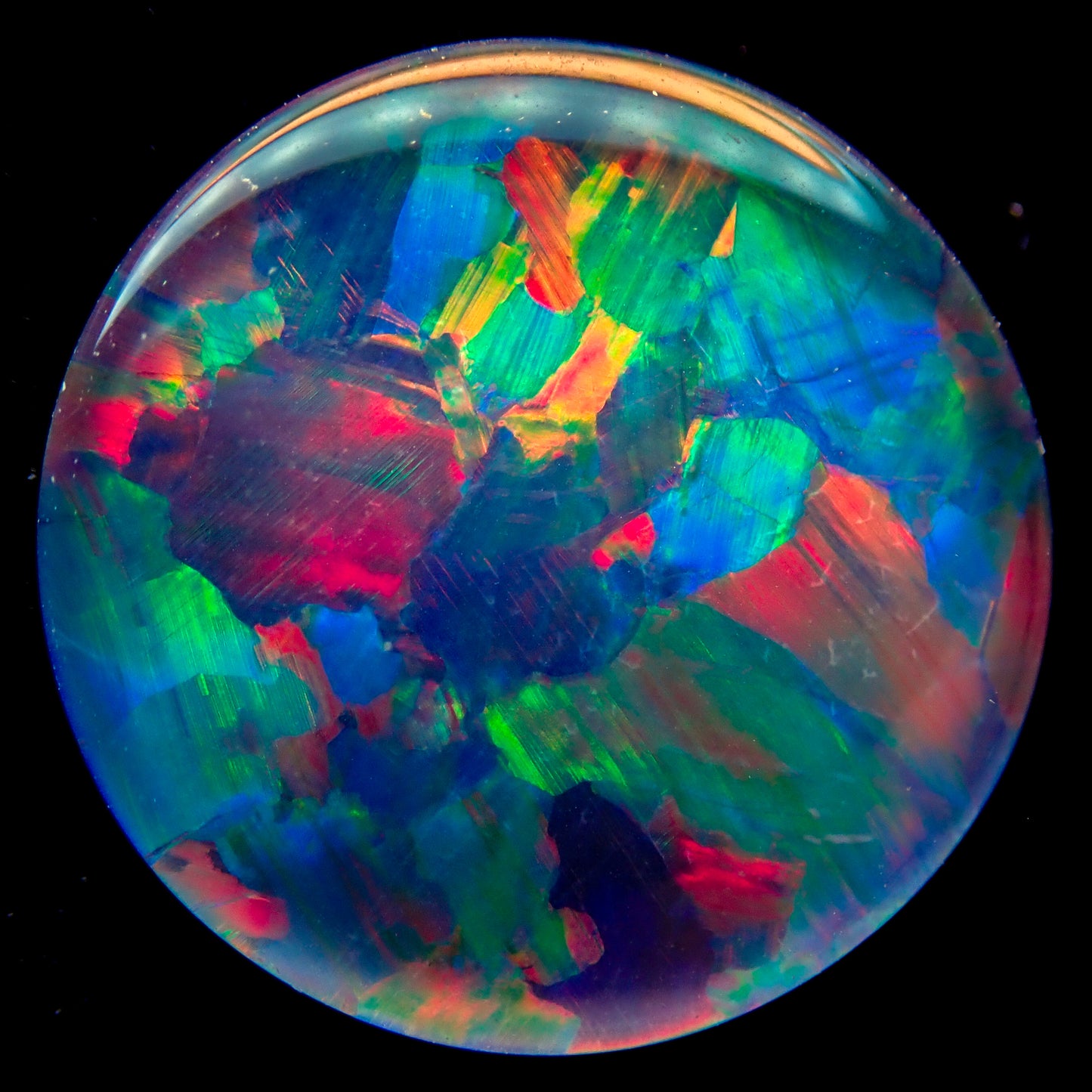 AAA + Black Opal Triplet, Australien, 3,395ct - 0,679g