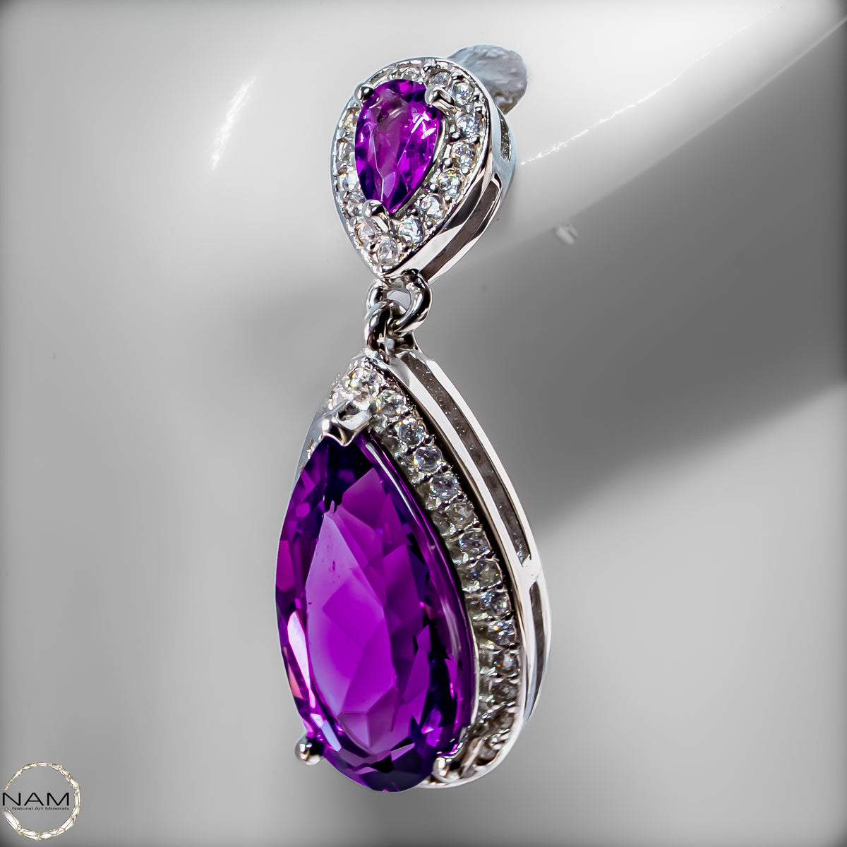 Amethyst Ohrringe aus 925er Silber 5,53g -27,65ct