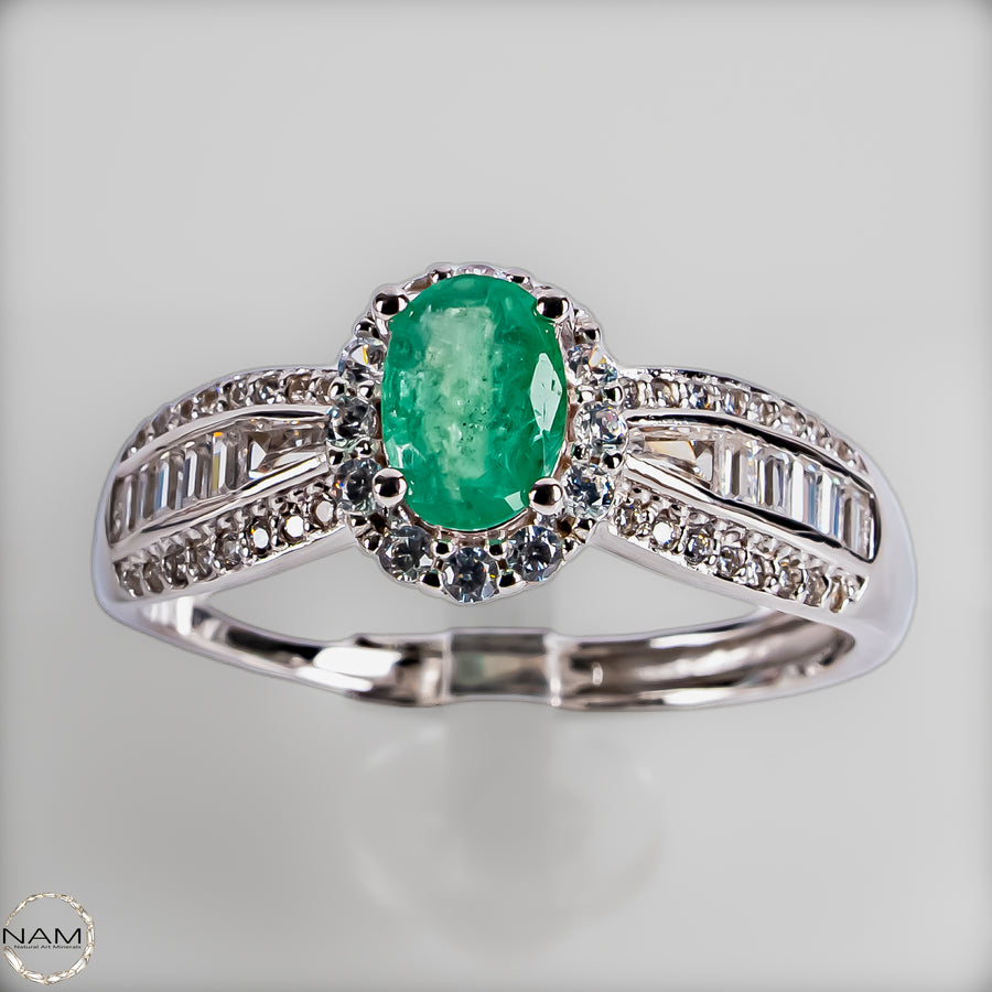 Eleganter Smaragd Ring aus 925er Silber - 3,08g -15,4ct