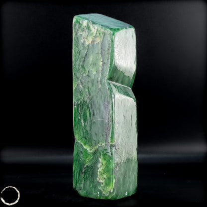 Natürliche Jade-Nephrit Freiform aus Burma - 803,15g