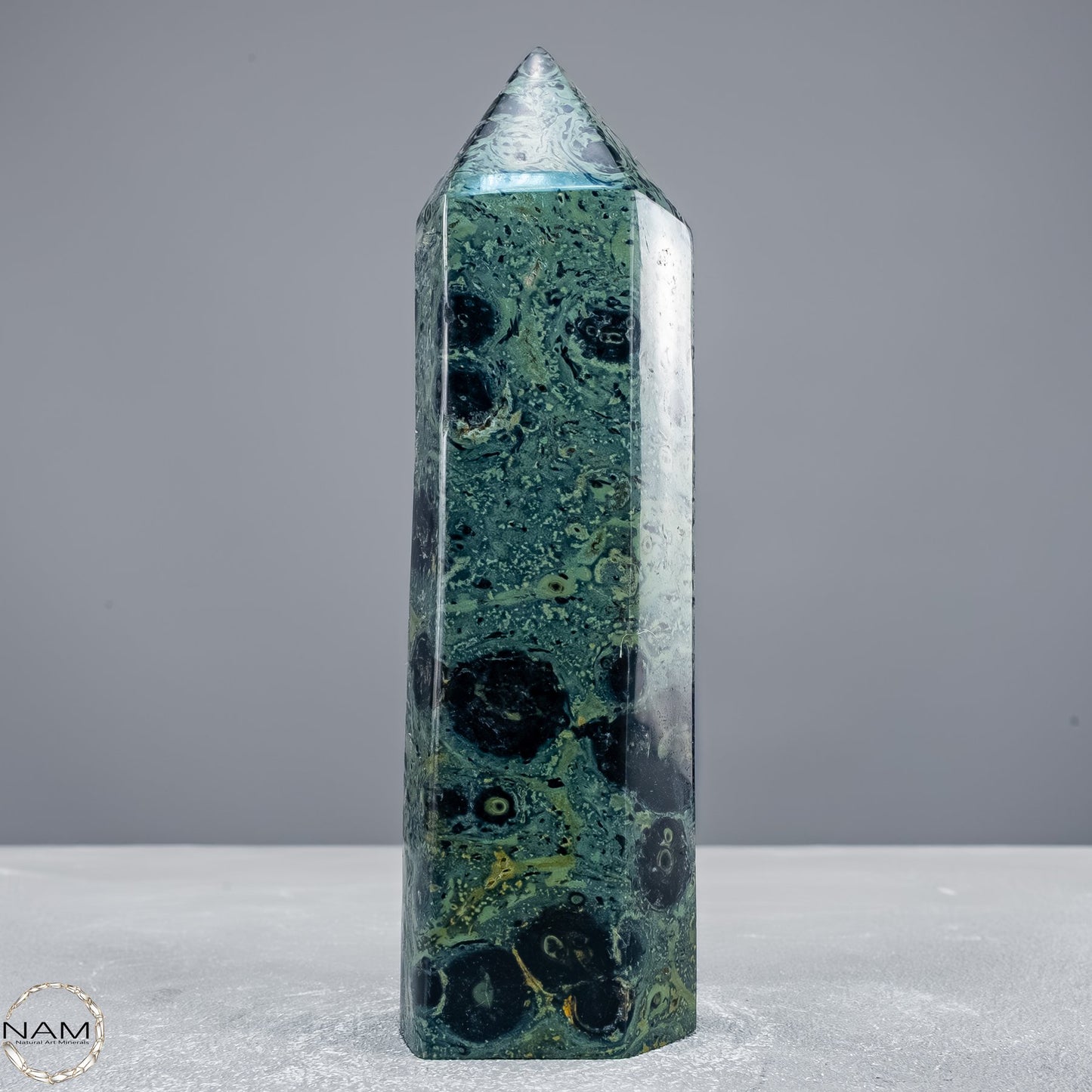Natürlicher  Kambaba-Jaspis Obelisk - 605,46g