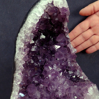 Großer Amethyst auf Ständer - 5072,57g - 340×160×140mm