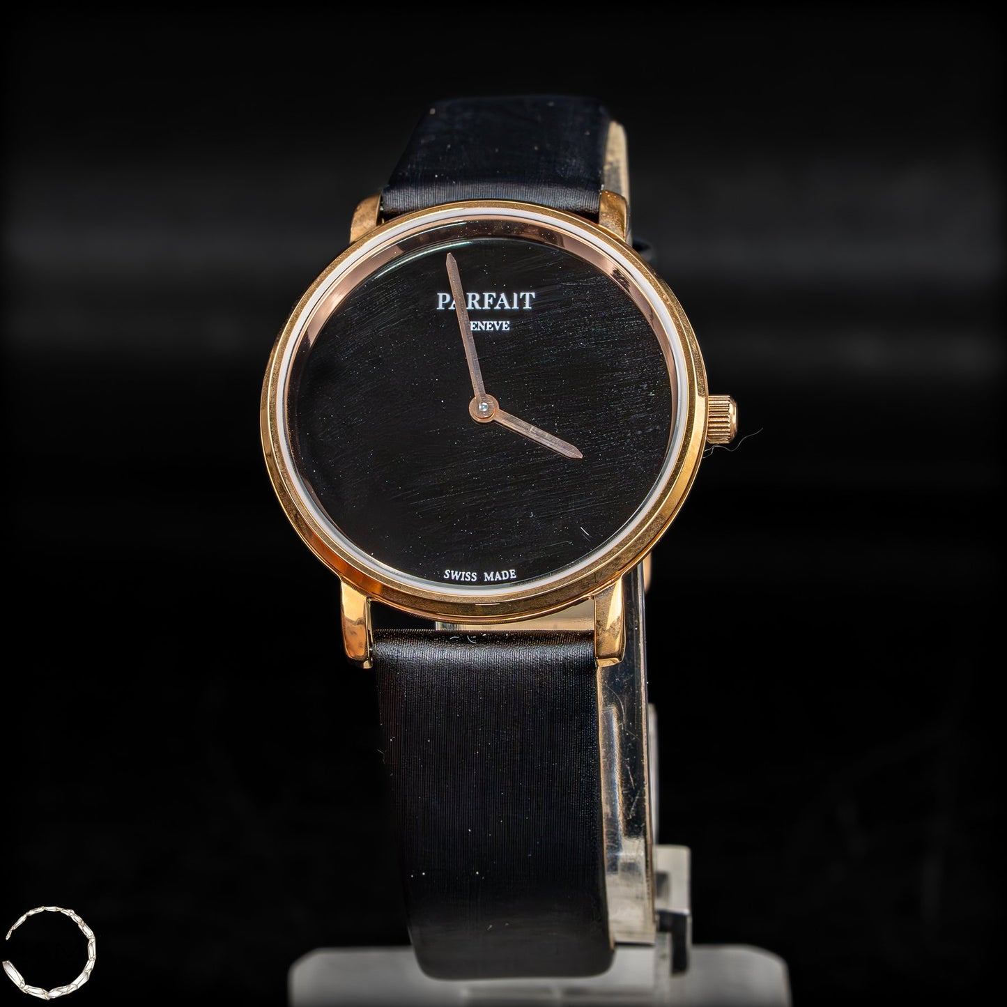 Obsidian-Armbanduhr mit Schweizer Uhrwerk - 26,86g 134,3ct
