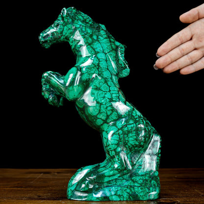 Seltene Skulptur aus Natürlichem Malachit Pferd, Kongo - 2195,47g