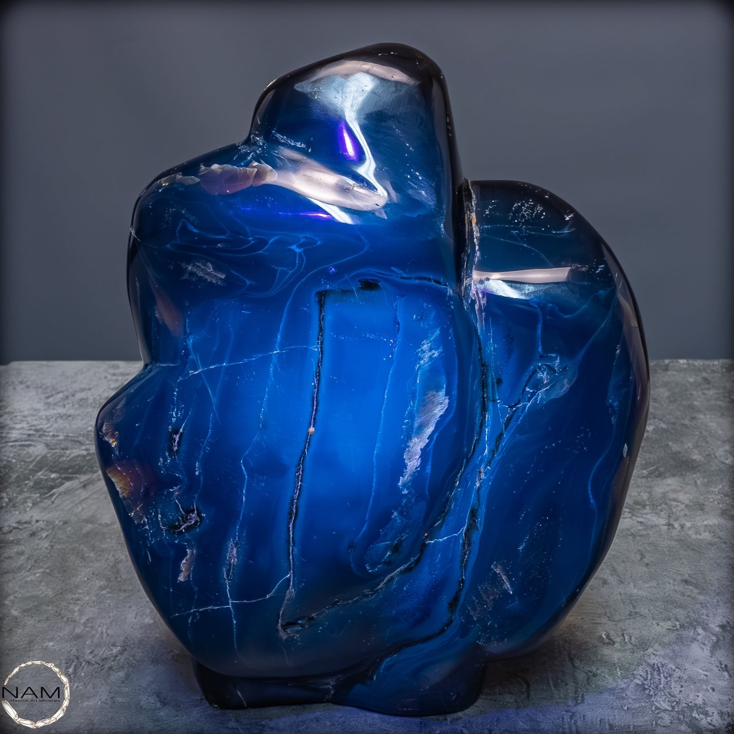 Naturlicher Blau-Roter Bernstein aus Indonesien - 2105,21g