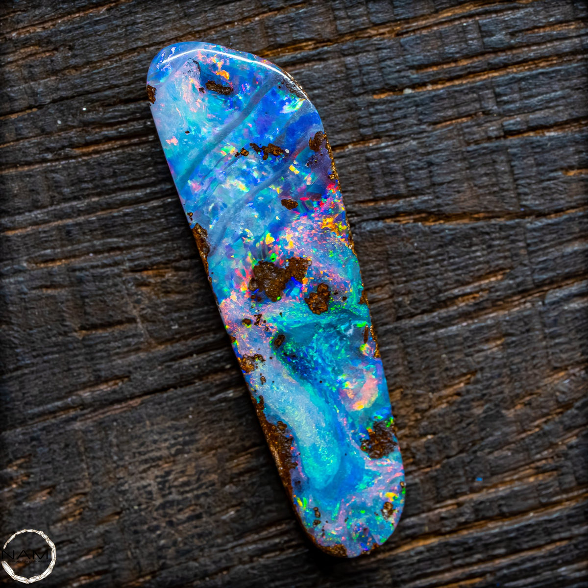 Natürlicher  Boulder Opal aus Australien Edelsteinqualität - 1,85g 9,25ct