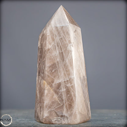 Natürlicher Rauchquarz-Kristall Obelisk aus Brasilien - 1392,55g