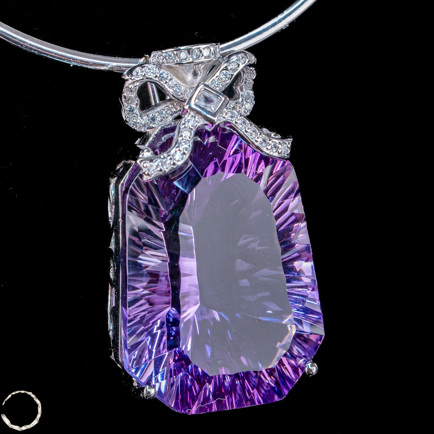 Amethyst-Anhänger – ein Meisterwerk aus Licht, Tiefe und Eleganz - 14,85g