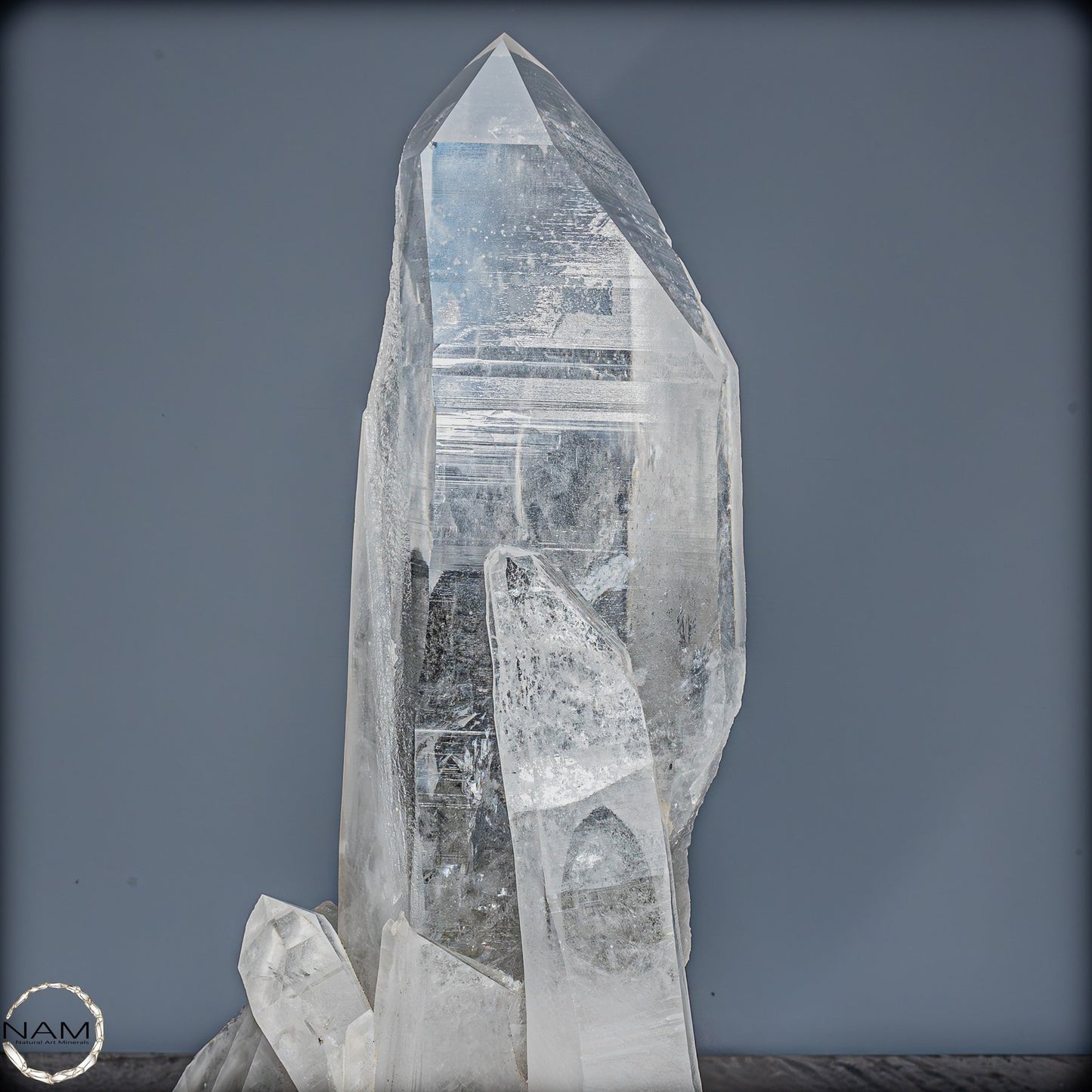 Seltener Doppel-Phantom Lumerische Quartz Kristall auf Ständer - 4654,92g