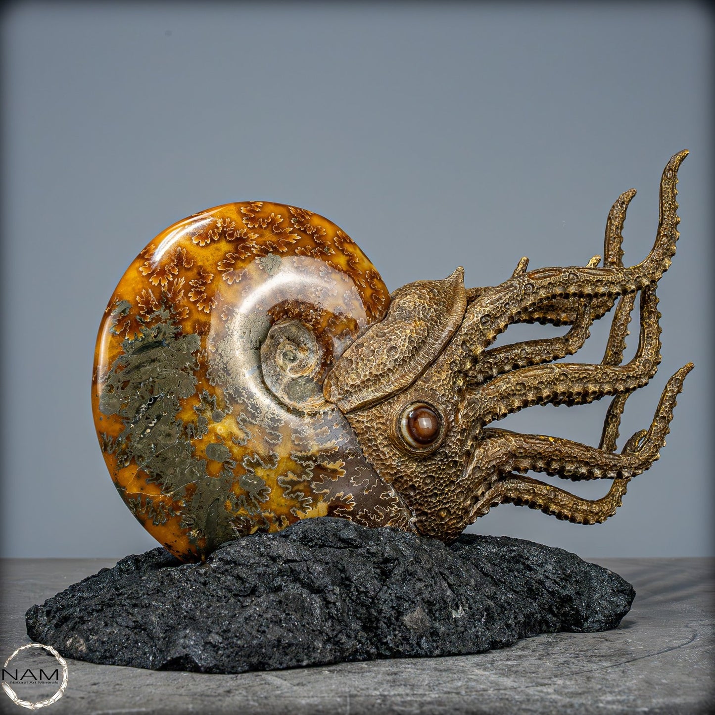 Natürlicher Ammonite verbunden mit Meisterhafter Kunst -1240,38g