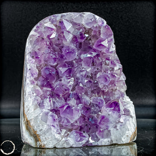 Natürliche Amethyst-Kristall Druse - 940,77g