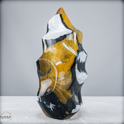 Natürliche Jaspis-Chalcedon Kristallflamme - 2537,18g
