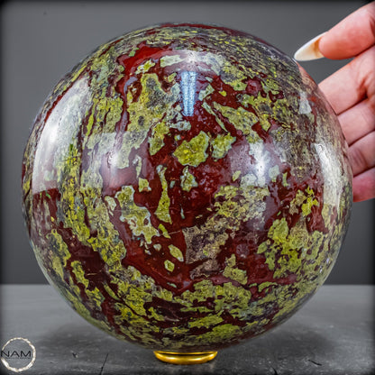 Natürliche Drachenblut-Jaspis Kugel aus Australien - 4046,16g