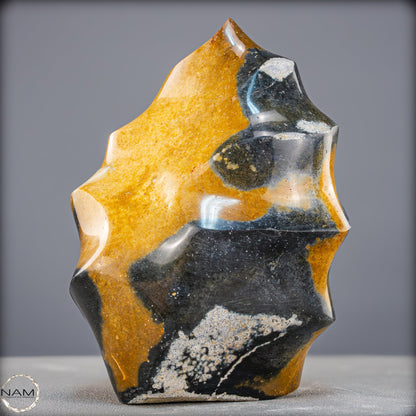 Natürliche Jaspis-Chalcedon Kristallflamme - 2744,83g
