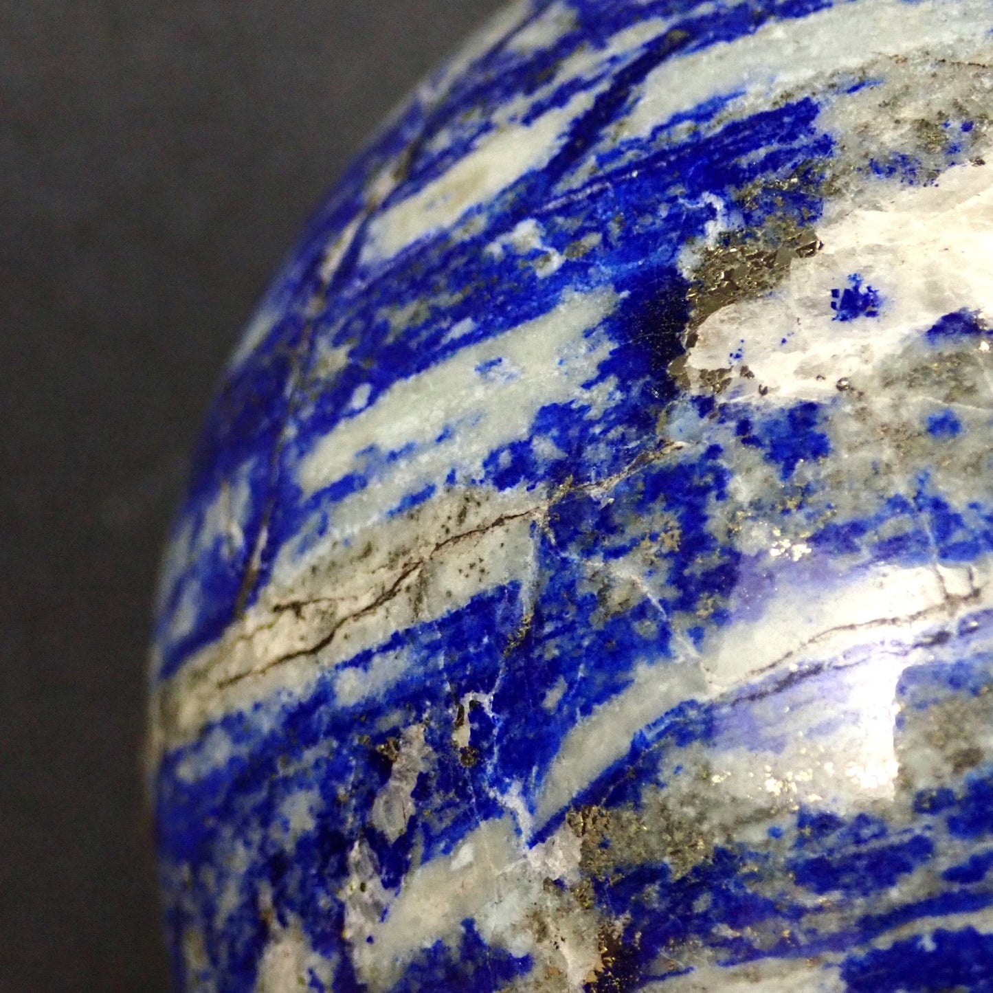 Königsblaue Lapislazuli-Kugel - 2901.60 g - 126 mm