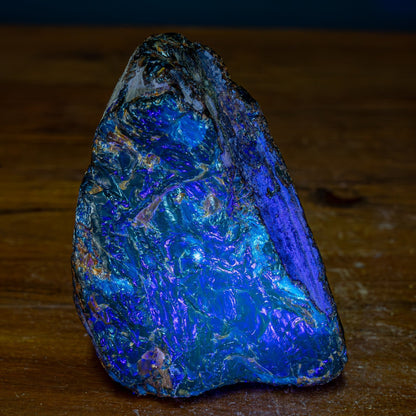 Naturlicher Blau-Roter Bernstein aus Indonesien - 370,58g