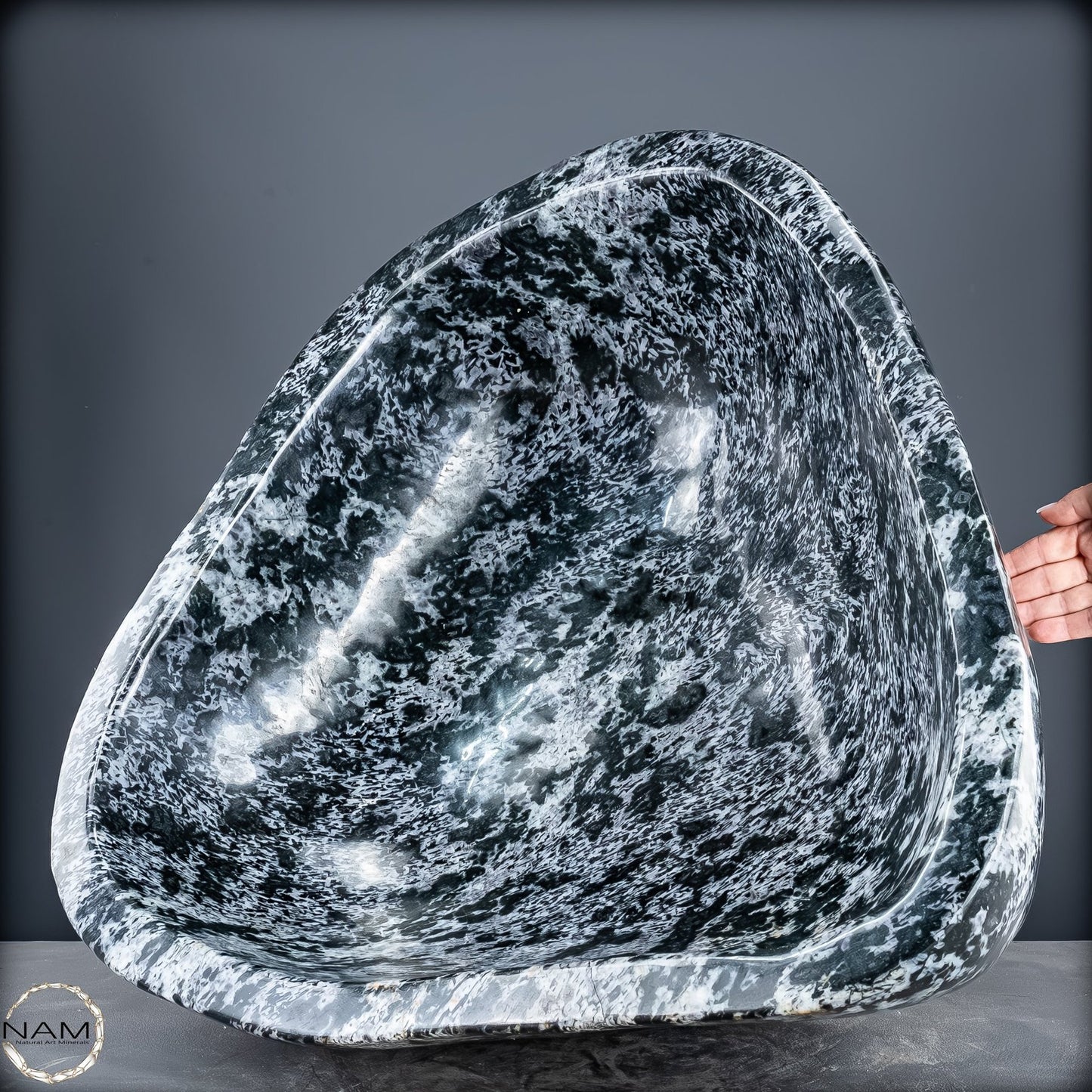 Natürliche Indigo Gabbro - Merlinite Schüssel - 81 kg